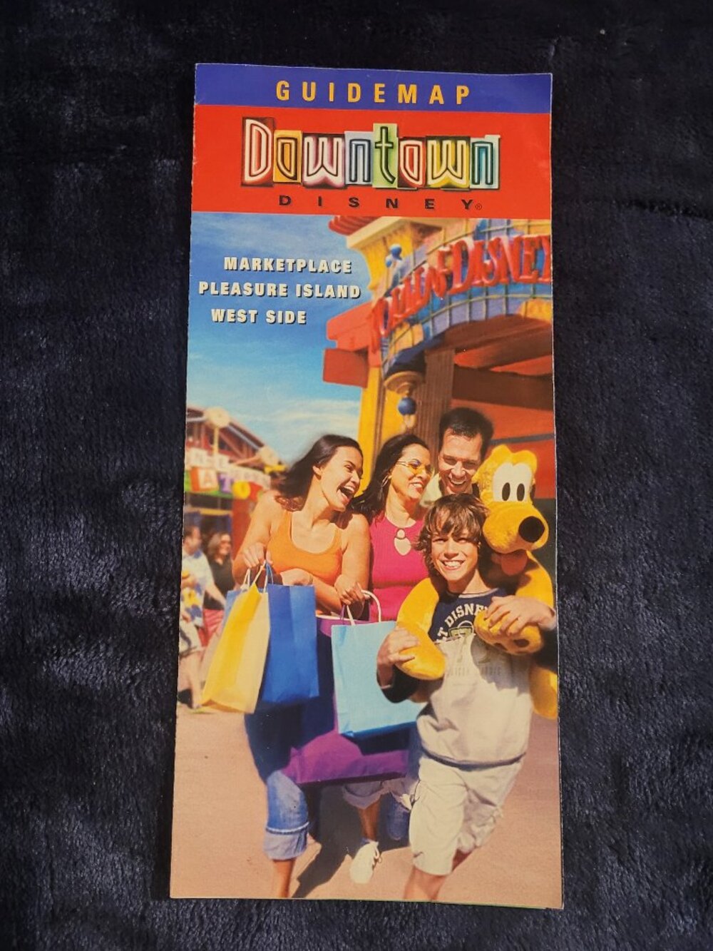 2006 Walt Disney World Downtown Disney guidemap – blue title bar variant